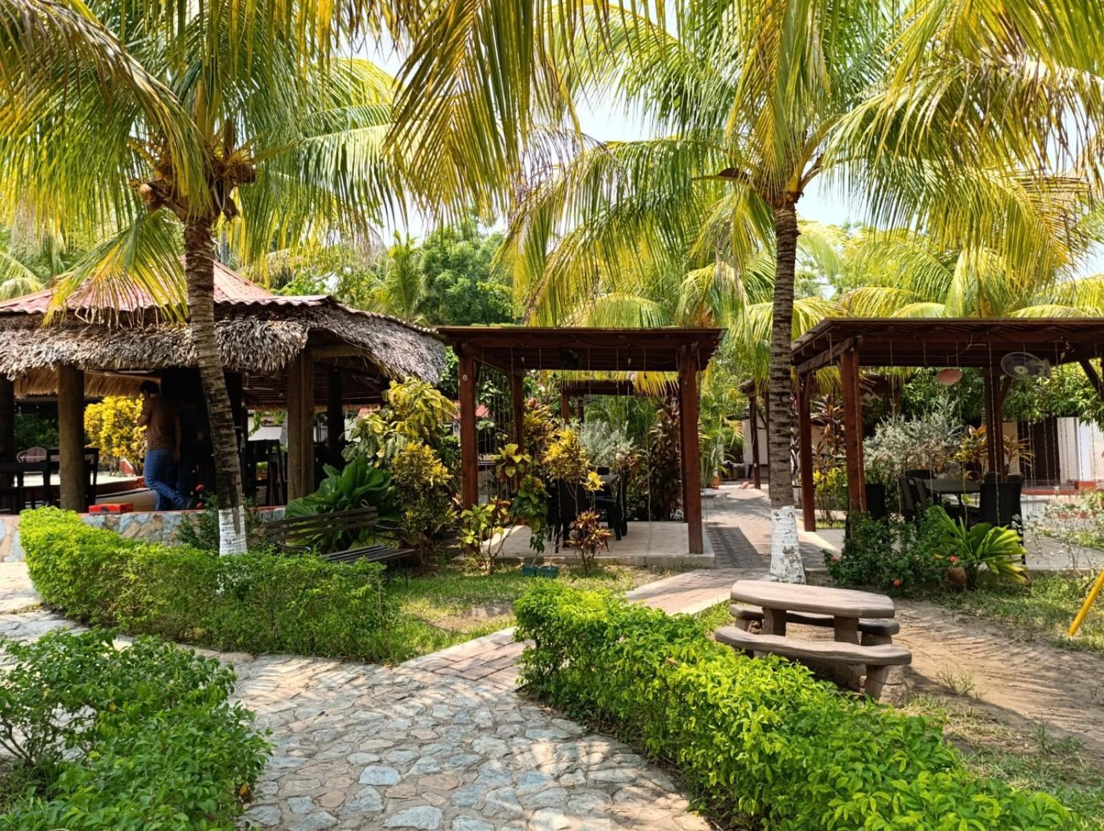 Отель Hacienda El Pedregal Эстансуэла Экстерьер фото